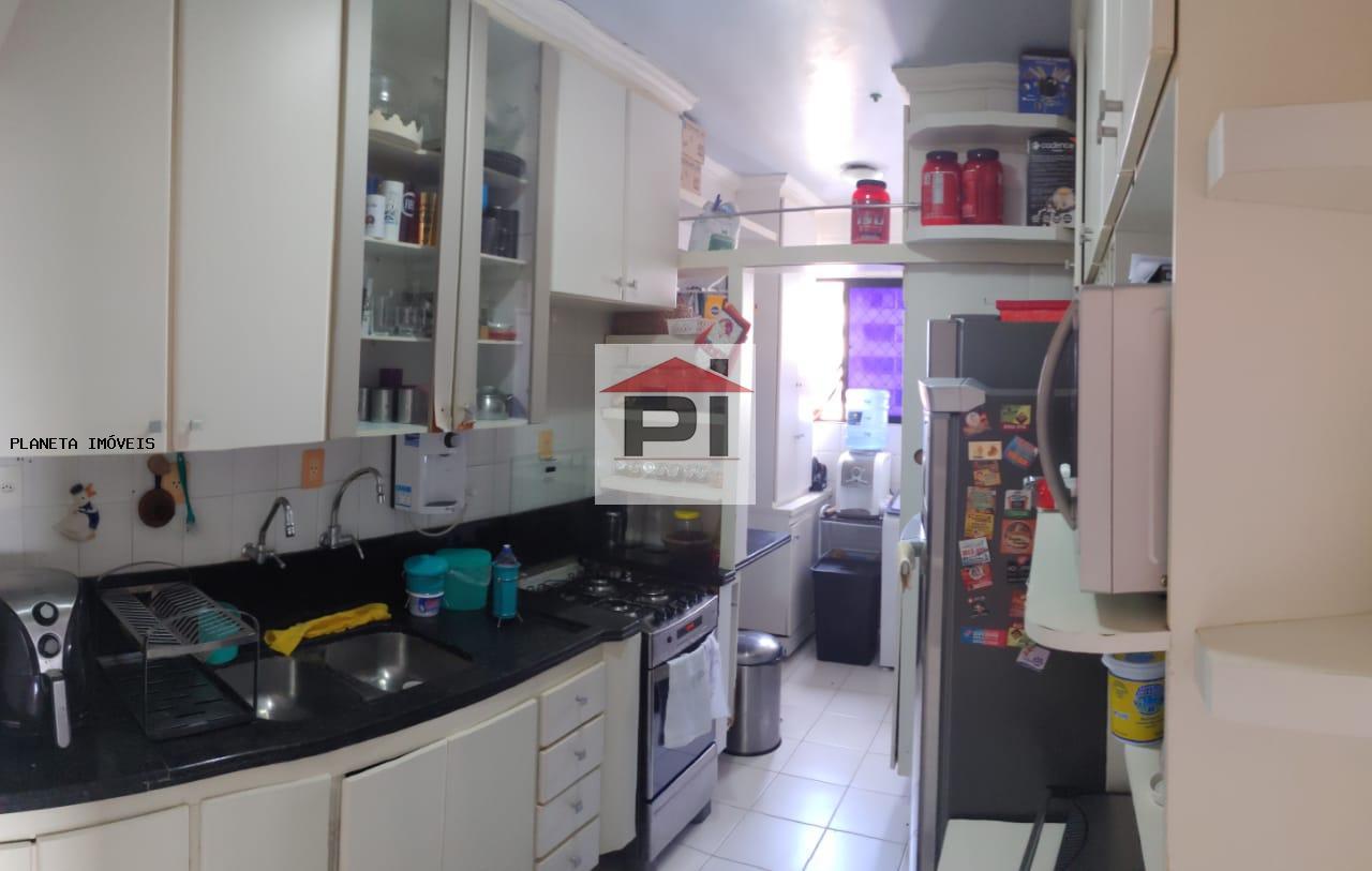 Apartamento à venda com 3 quartos, 100m² - Foto 12