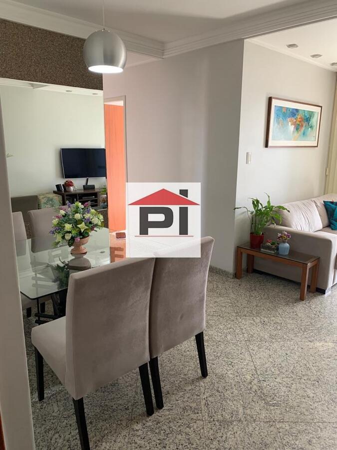 Apartamento à venda com 3 quartos, 81m² - Foto 2