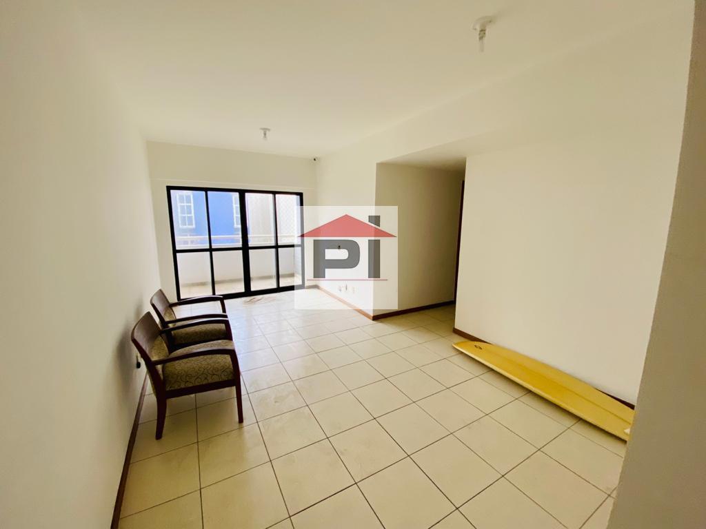 Apartamento à venda com 3 quartos, 80m² - Foto 1