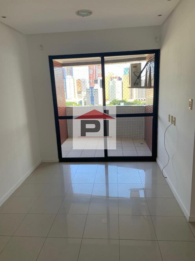 Apartamento à venda com 3 quartos, 74m² - Foto 2