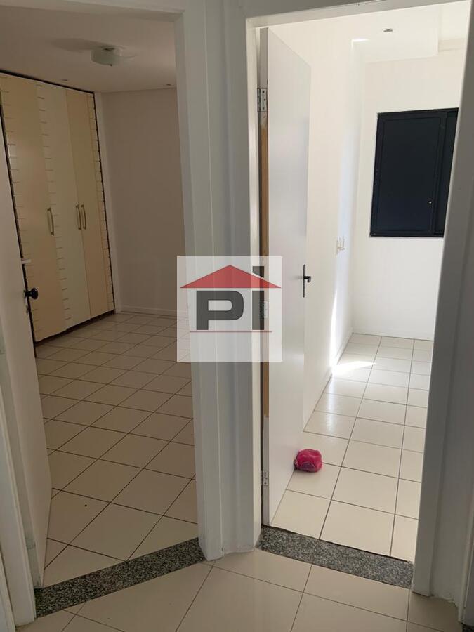 Apartamento à venda com 3 quartos, 74m² - Foto 3