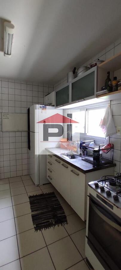 Casa de Condomínio à venda com 4 quartos, 220m² - Foto 18