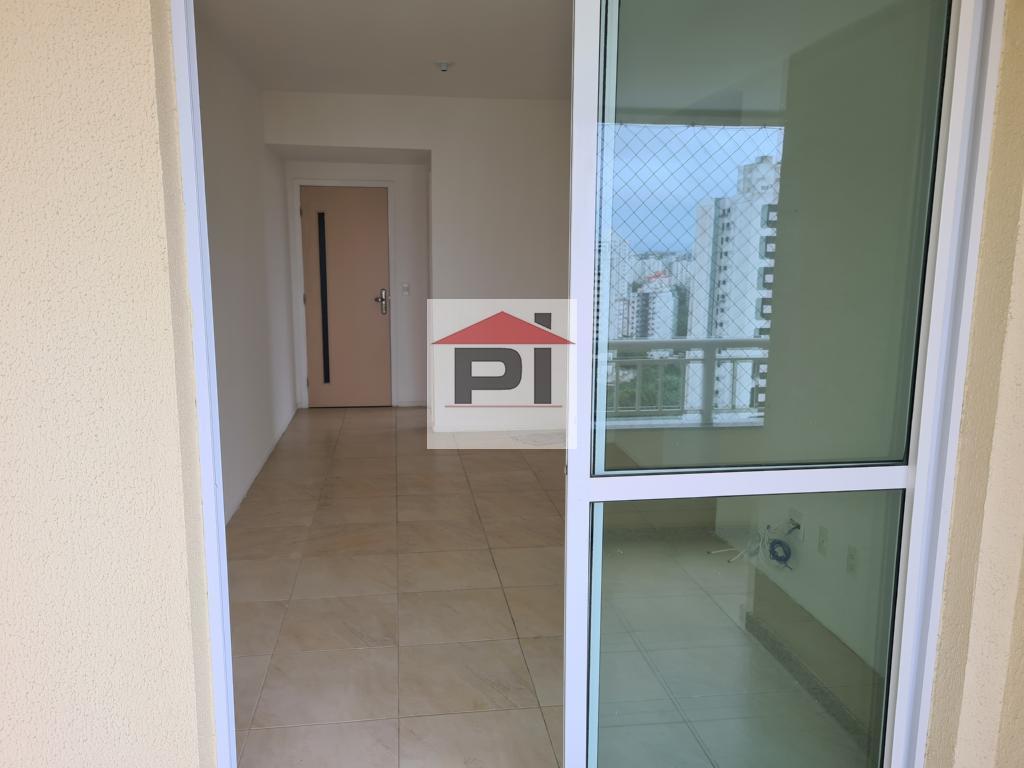 Apartamento à venda com 3 quartos, 73m² - Foto 4