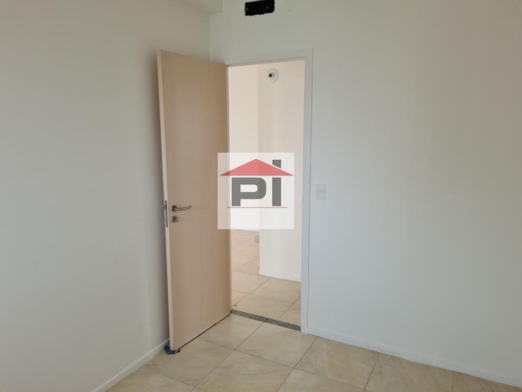 Apartamento à venda com 3 quartos, 73m² - Foto 17