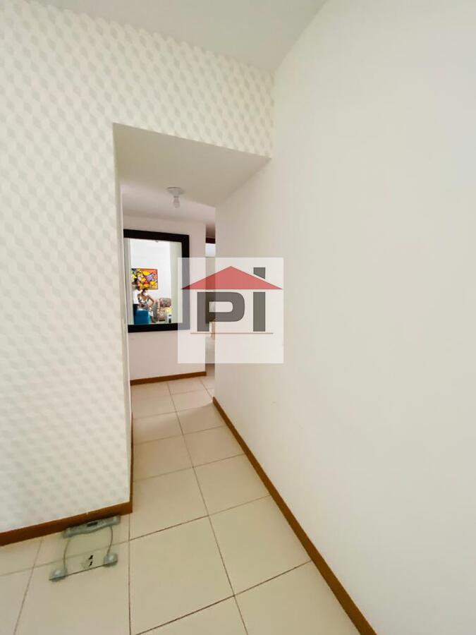 Apartamento à venda com 3 quartos, 94m² - Foto 11