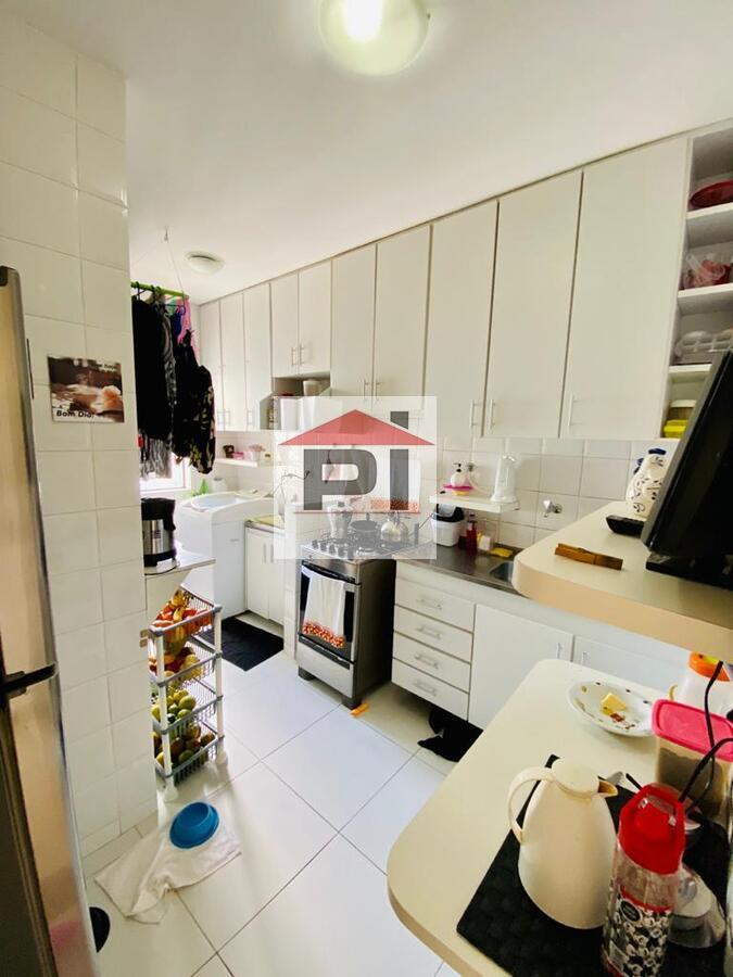 Apartamento à venda com 3 quartos, 70m² - Foto 13