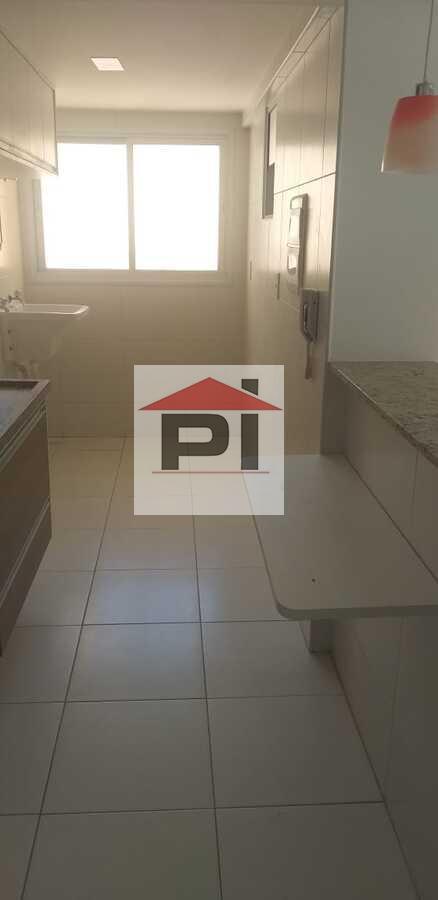 Apartamento à venda com 2 quartos, 64m² - Foto 4