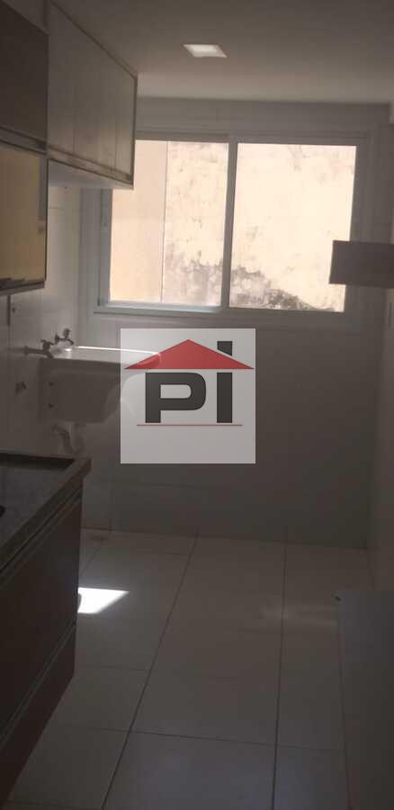 Apartamento à venda com 2 quartos, 64m² - Foto 14