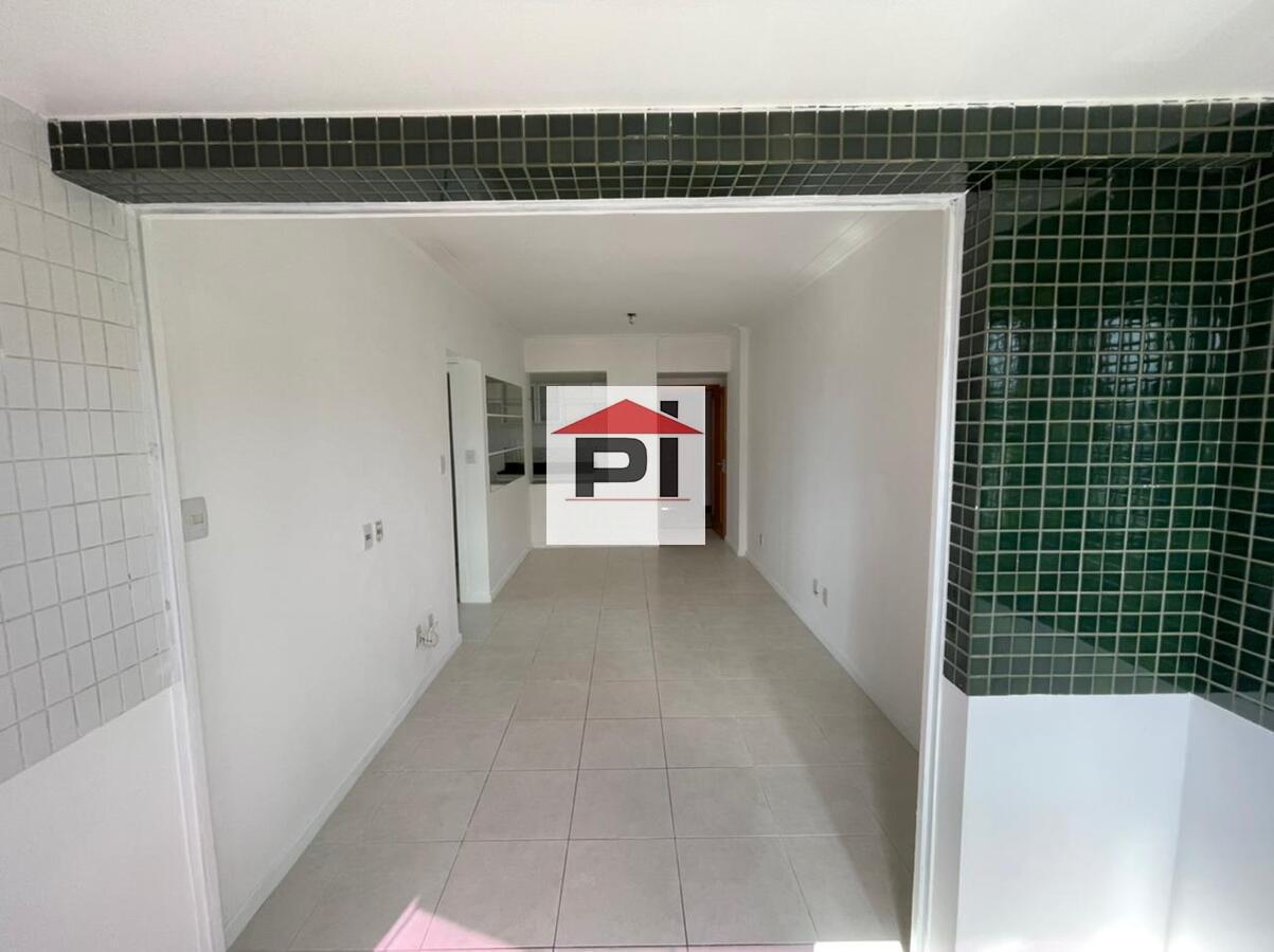 Apartamento à venda com 2 quartos, 65m² - Foto 3