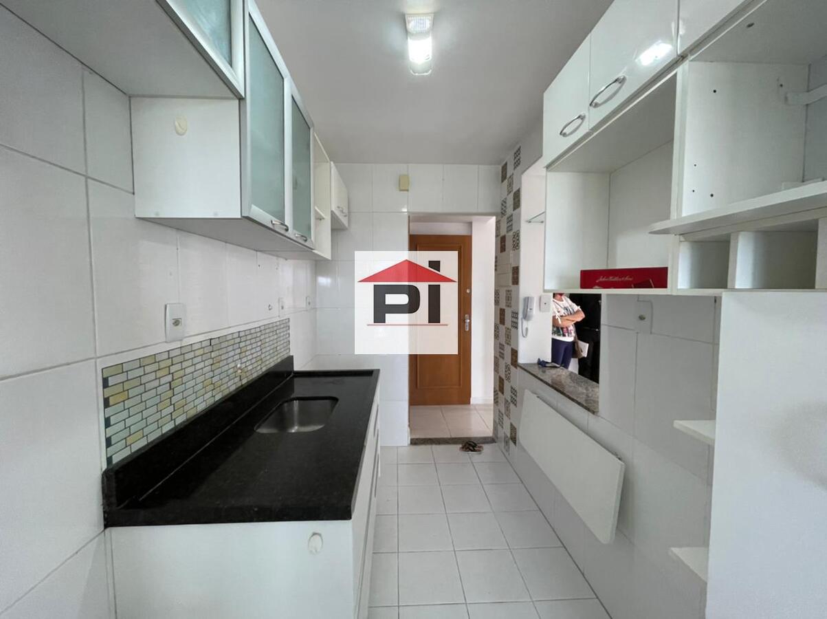 Apartamento à venda com 2 quartos, 65m² - Foto 6