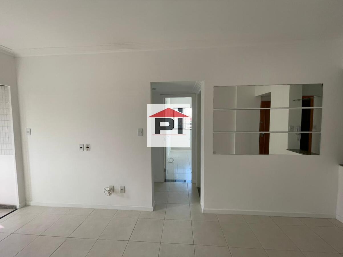 Apartamento à venda com 2 quartos, 65m² - Foto 4