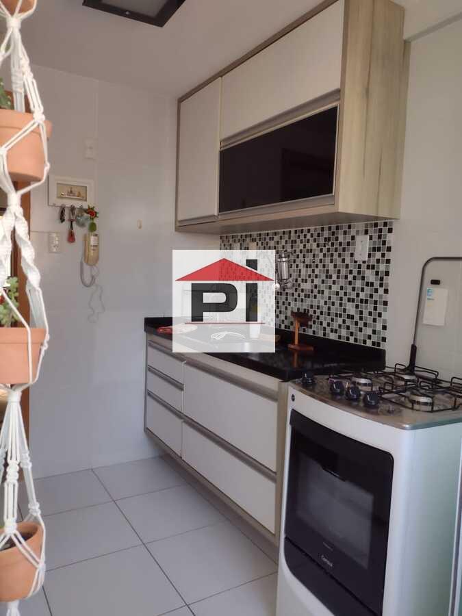 Apartamento à venda com 2 quartos, 64m² - Foto 19