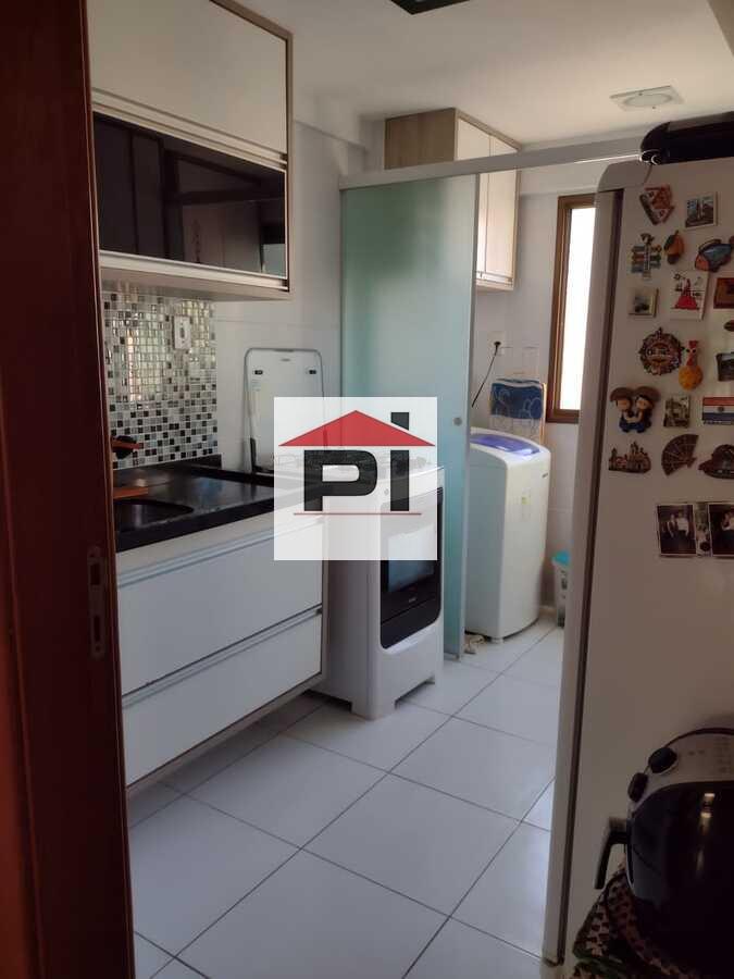 Apartamento à venda com 2 quartos, 64m² - Foto 20