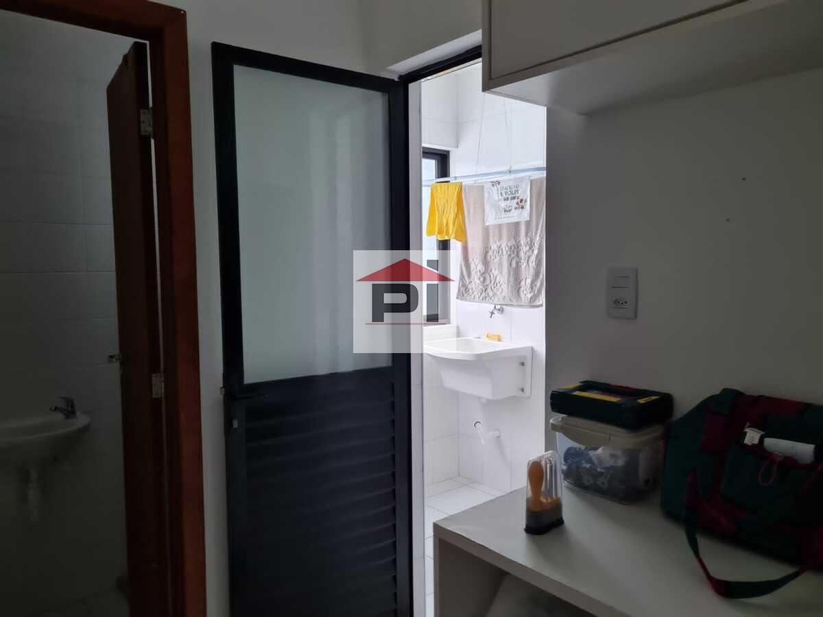 Apartamento à venda com 3 quartos, 96m² - Foto 13