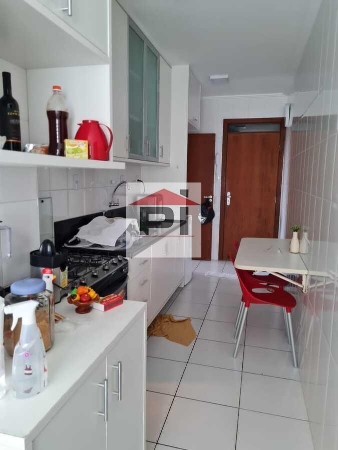 Apartamento à venda com 3 quartos, 96m² - Foto 15