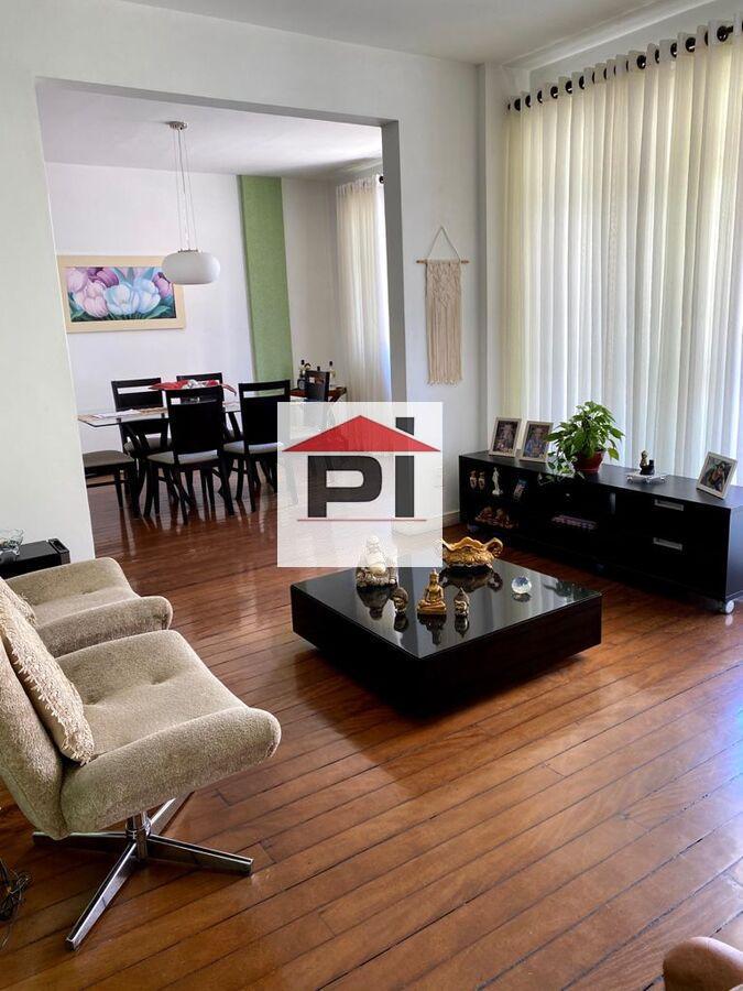 Apartamento à venda com 4 quartos, 213m² - Foto 1