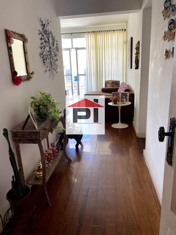 Apartamento à venda com 4 quartos, 213m² - Foto 2