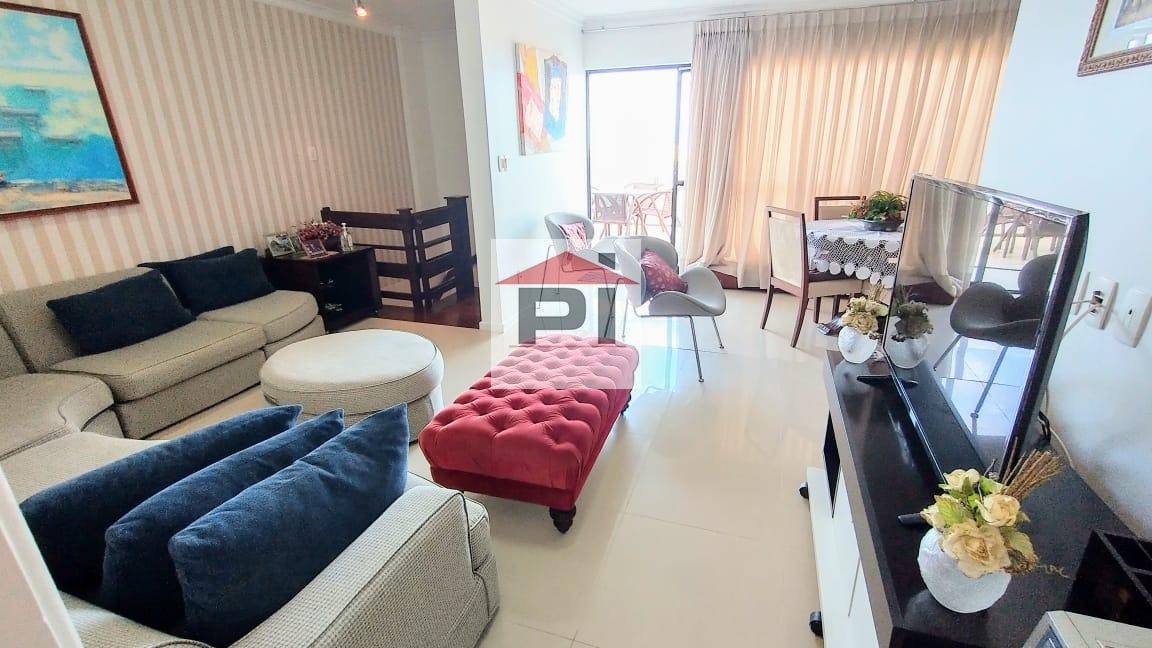 Cobertura à venda com 3 quartos, 200m² - Foto 7