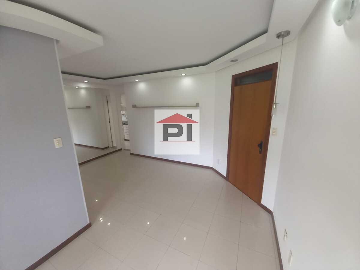 Apartamento à venda com 3 quartos, 74m² - Foto 3