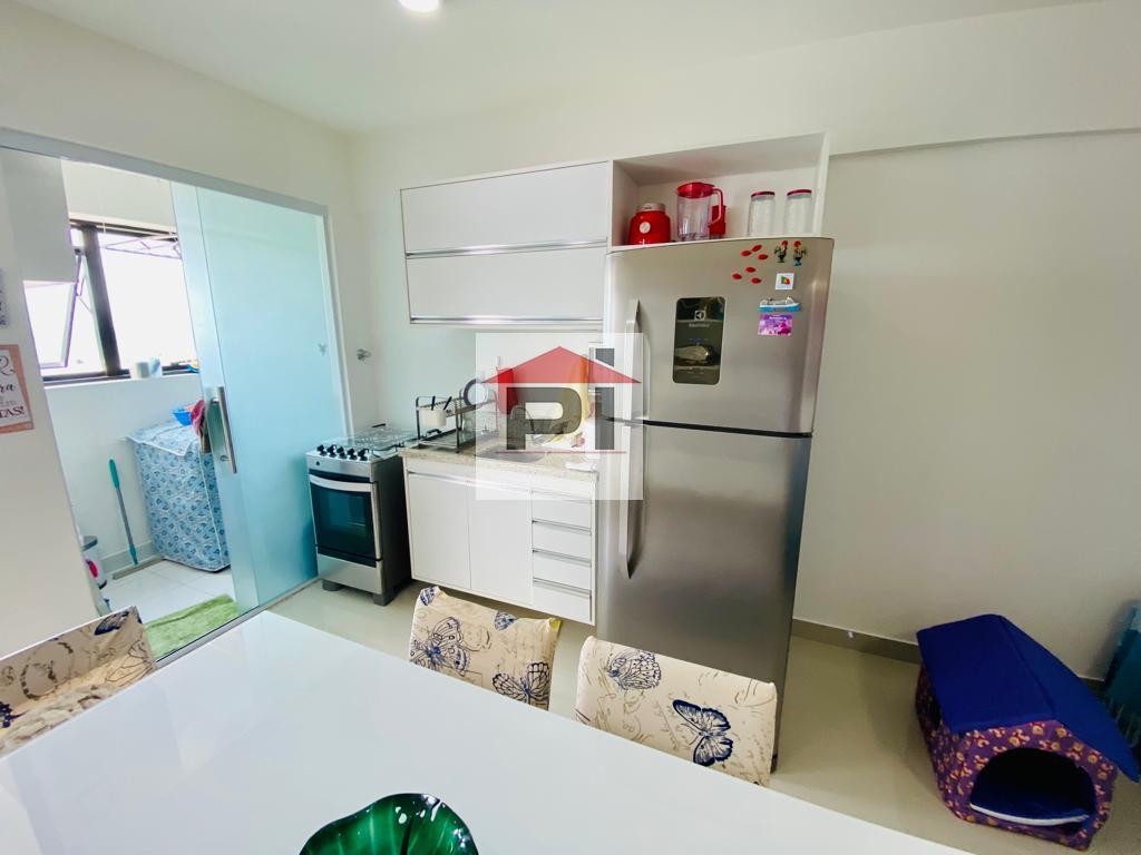 Apartamento à venda com 1 quarto, 42m² - Foto 2