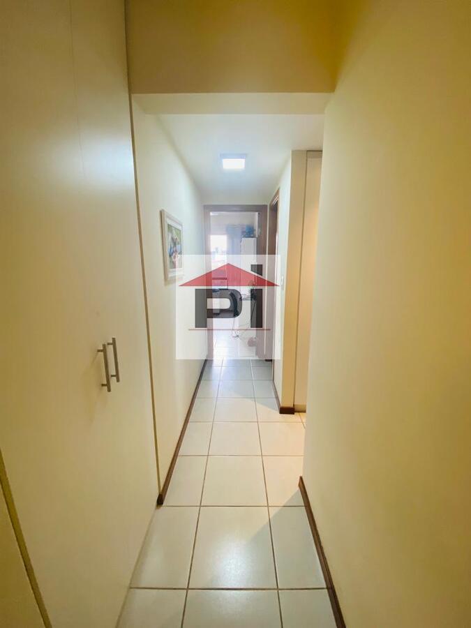 Apartamento à venda com 3 quartos, 93m² - Foto 4