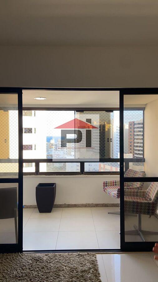 Apartamento à venda com 3 quartos, 116m² - Foto 3