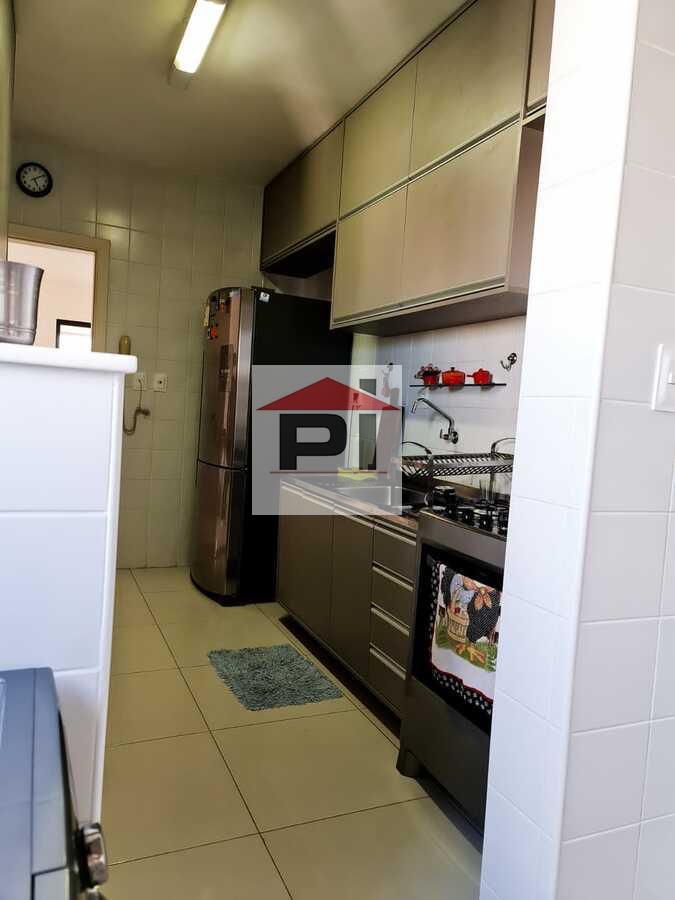 Apartamento à venda com 3 quartos, 116m² - Foto 13