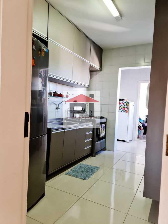 Apartamento à venda com 3 quartos, 116m² - Foto 14