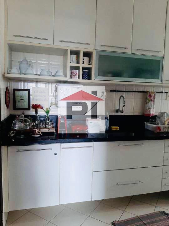 Apartamento à venda com 3 quartos, 95m² - Foto 9