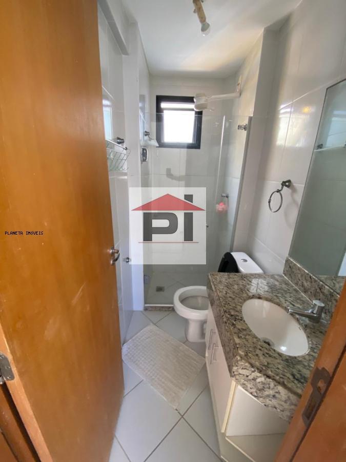 Apartamento à venda com 3 quartos, 74m² - Foto 4