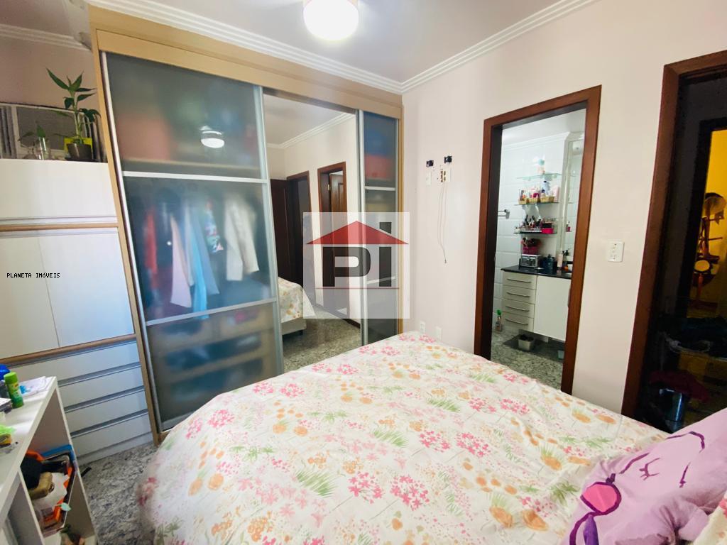 Apartamento à venda com 4 quartos, 143m² - Foto 15