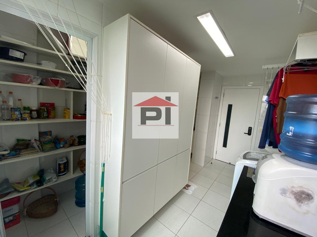 Apartamento à venda com 3 quartos, 205m² - Foto 26