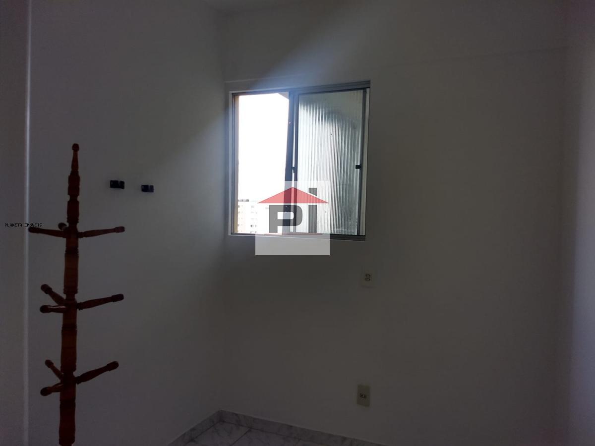 Apartamento à venda com 3 quartos, 82m² - Foto 8