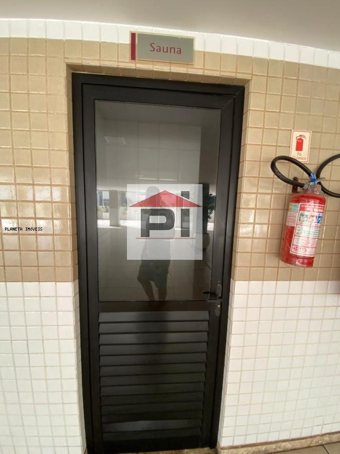 Apartamento à venda com 2 quartos, 68m² - Foto 18