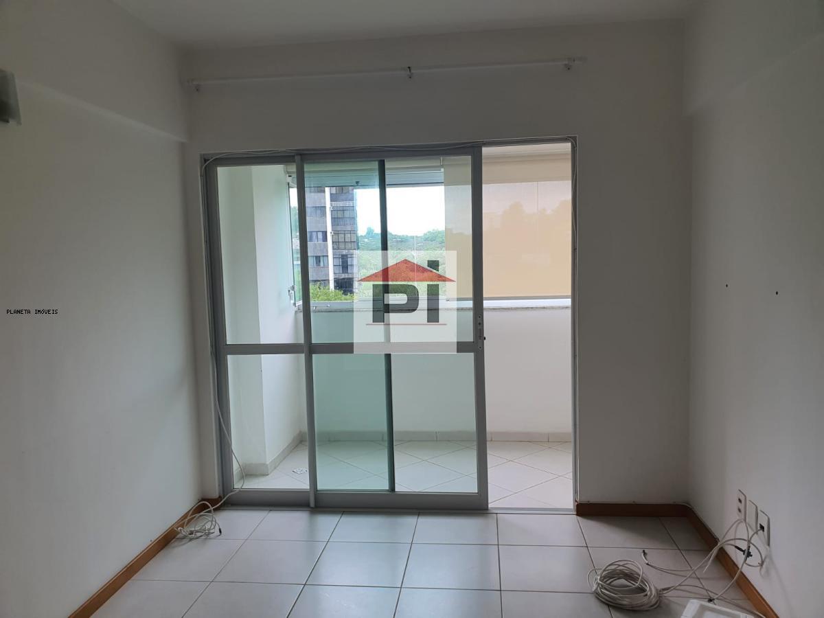 Apartamento à venda com 2 quartos, 67m² - Foto 1