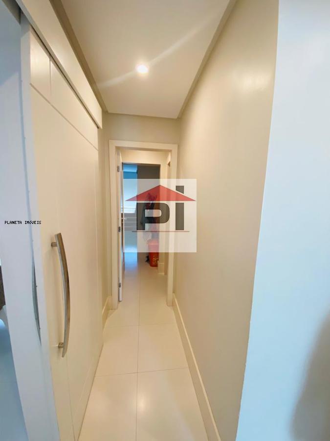 Apartamento à venda com 3 quartos, 146m² - Foto 7