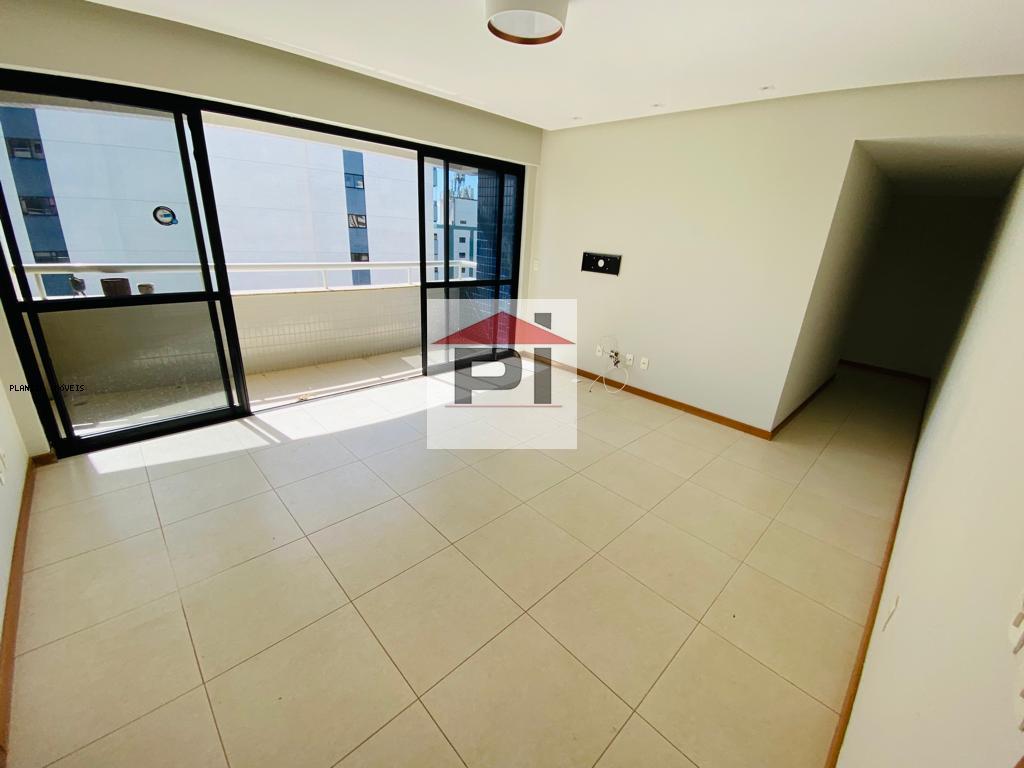 Apartamento à venda com 2 quartos, 68m² - Foto 1