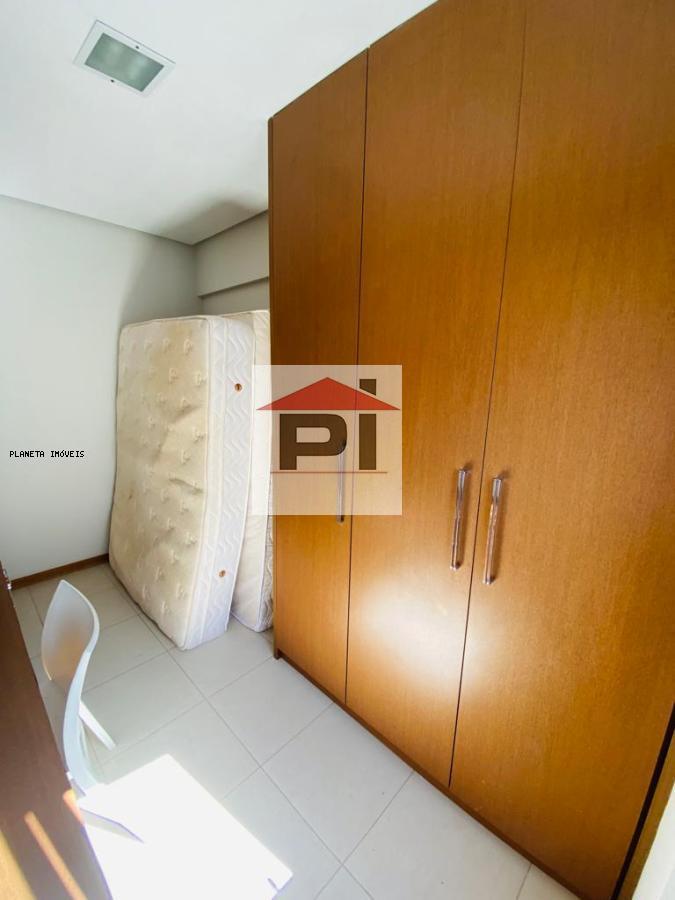 Apartamento à venda com 2 quartos, 68m² - Foto 11