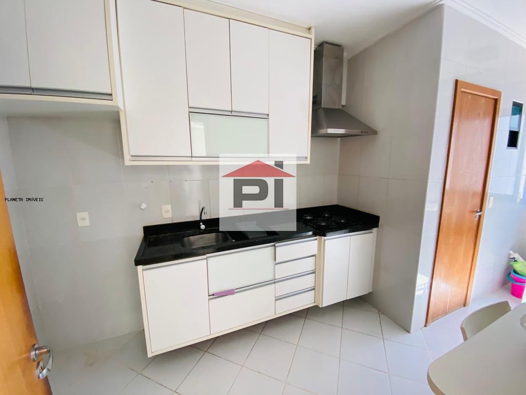 Apartamento à venda com 2 quartos, 68m² - Foto 13