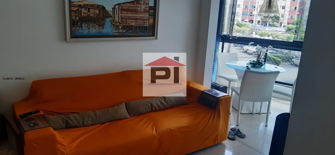 Apartamento à venda com 2 quartos, 72m² - Foto 4