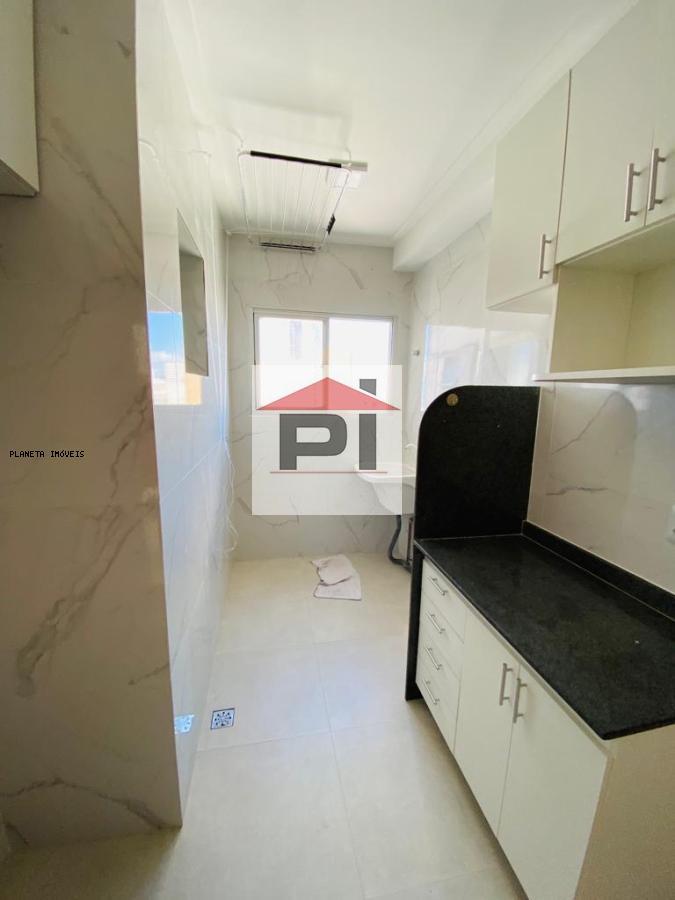 Apartamento à venda com 3 quartos, 71m² - Foto 3