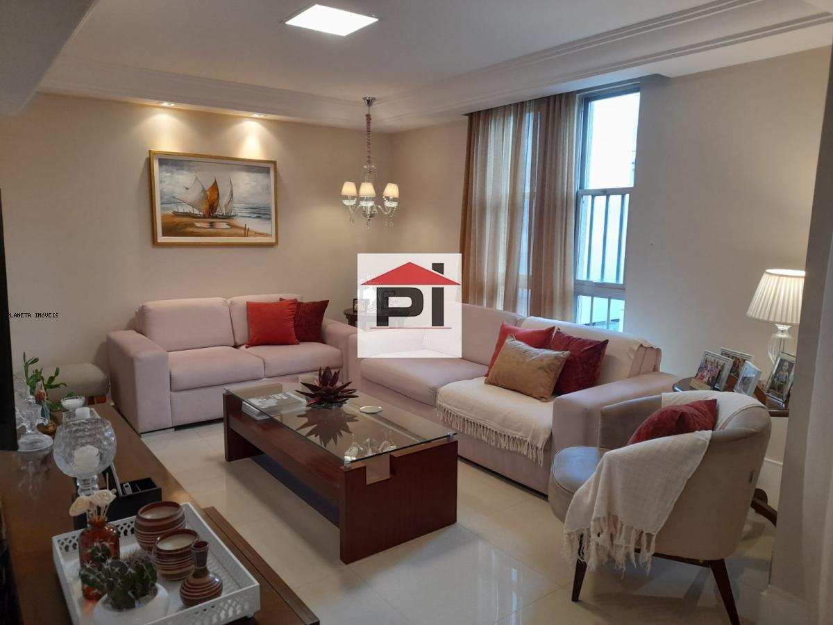 Apartamento à venda com 3 quartos, 105m² - Foto 1