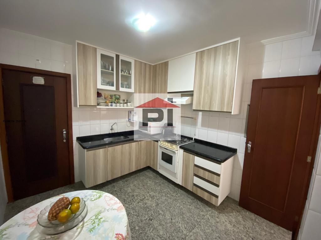 Apartamento à venda com 4 quartos, 143m² - Foto 18