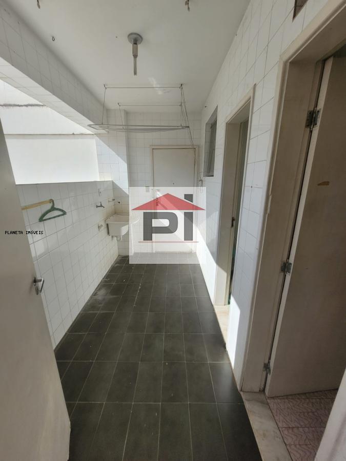 Apartamento à venda com 3 quartos, 145m² - Foto 14