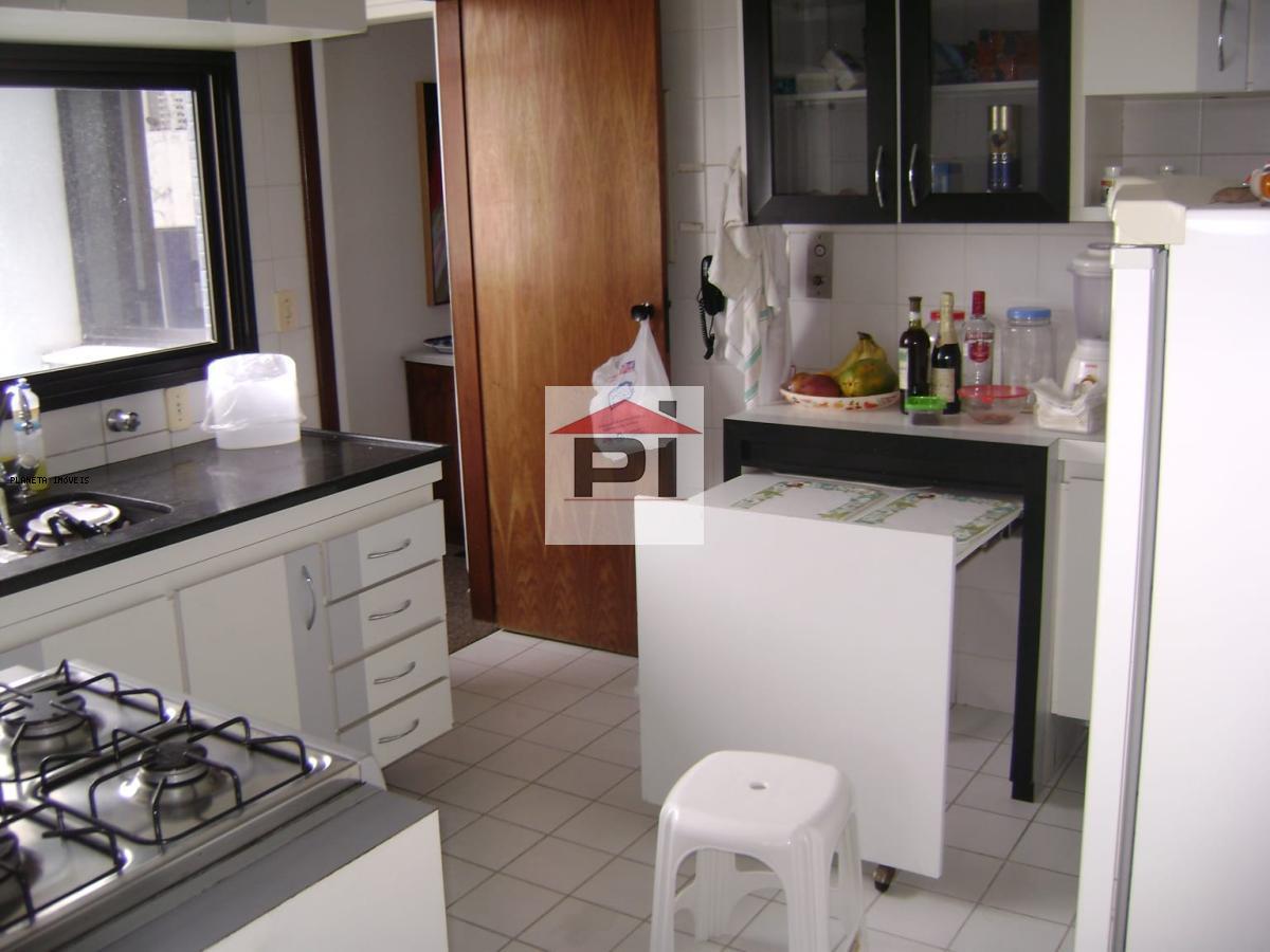 Apartamento à venda com 4 quartos, 174m² - Foto 10