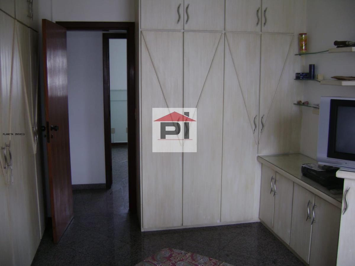 Apartamento à venda com 4 quartos, 174m² - Foto 11