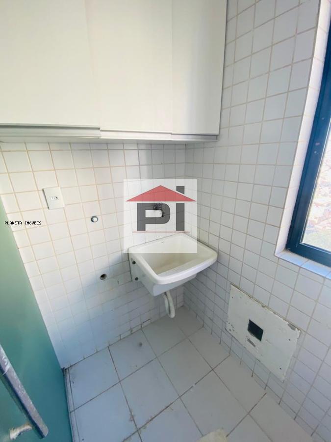 Apartamento à venda com 3 quartos, 76m² - Foto 13