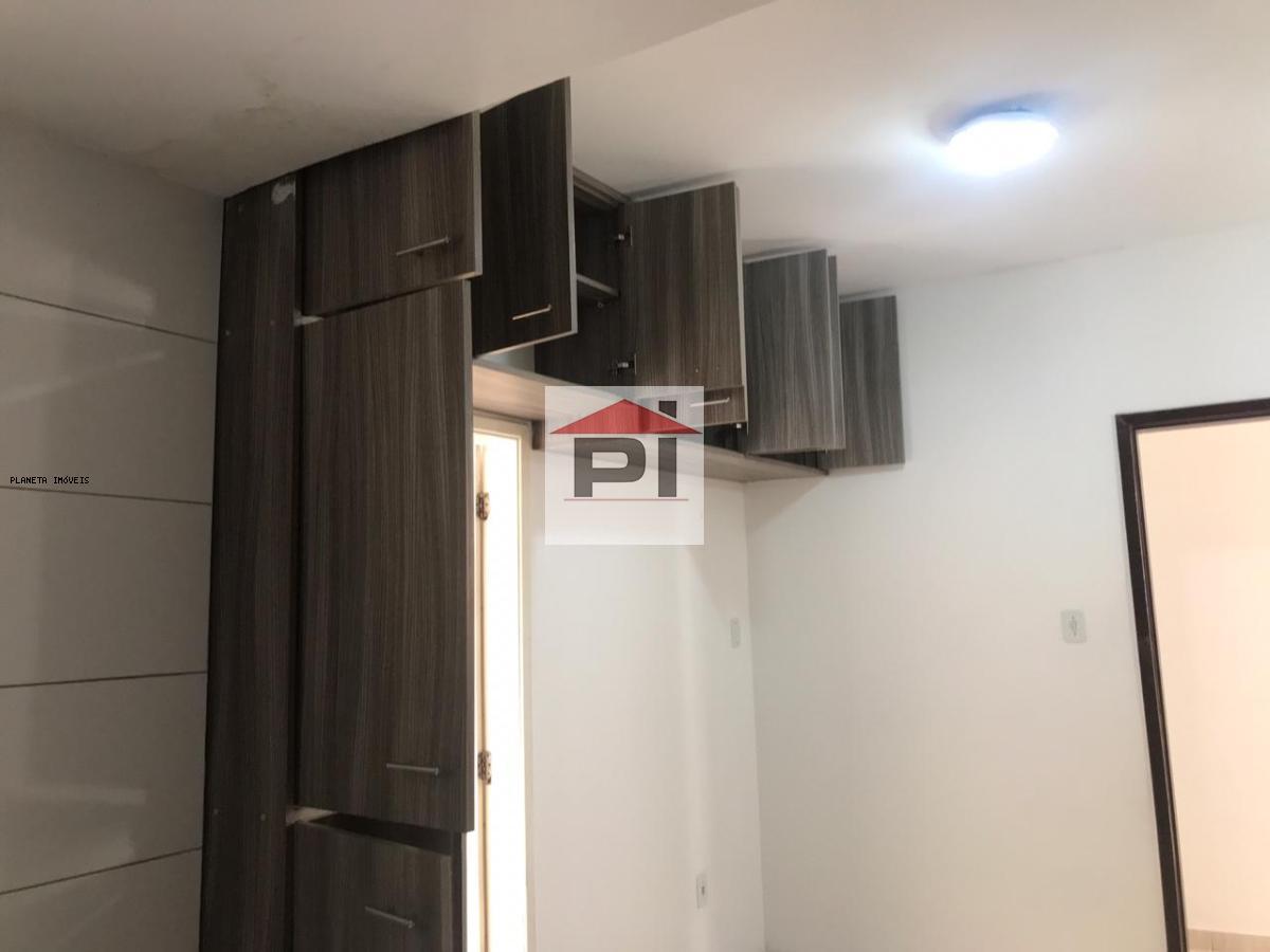 Apartamento à venda com 3 quartos, 114m² - Foto 4