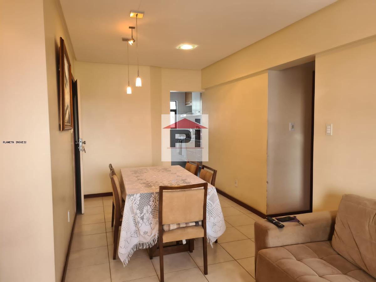 Apartamento à venda com 3 quartos, 84m² - Foto 2