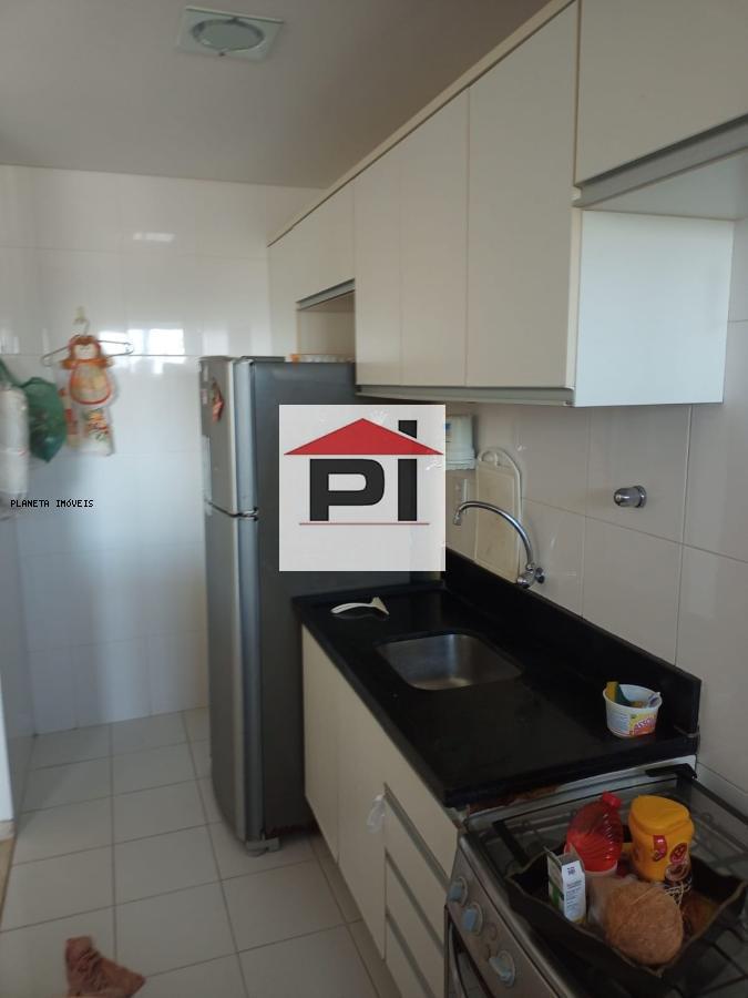 Apartamento à venda com 2 quartos, 68m² - Foto 11